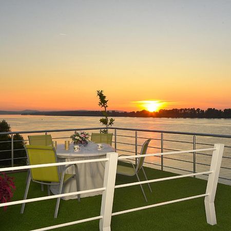Apartments Villa Graf Smederevo Ngoại thất bức ảnh